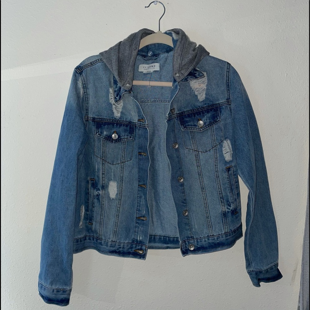 Distressed Denim Jacket 🧥